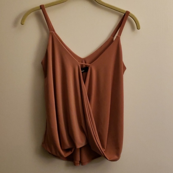 Lulu's Loops-y Daisy Top - Picture 4 of 8